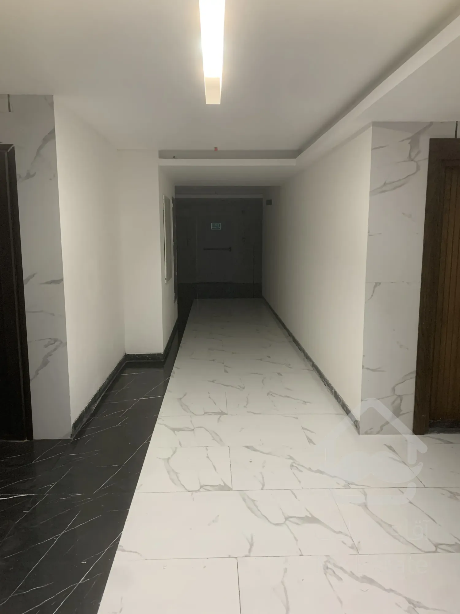 فروش مجتمع ارگ مرجان یکخواب ۷۶متری با تراس بزرگ قابل چیدمان