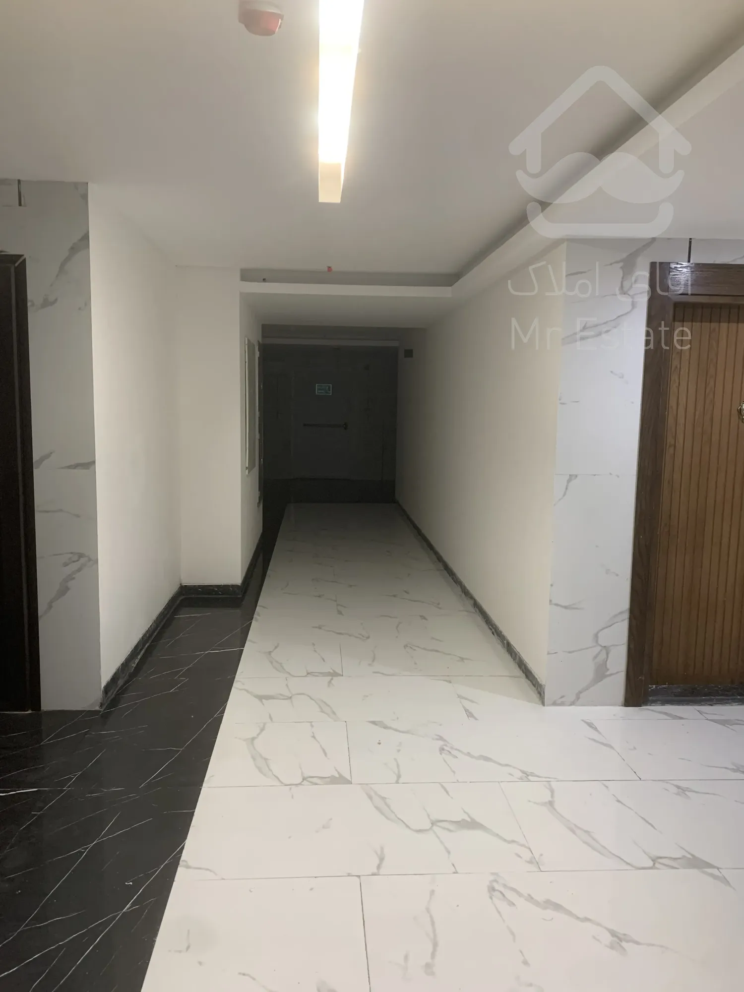 فروش مجتمع ارگ مرجان یکخواب ۷۶متری با تراس بزرگ قابل چیدمان