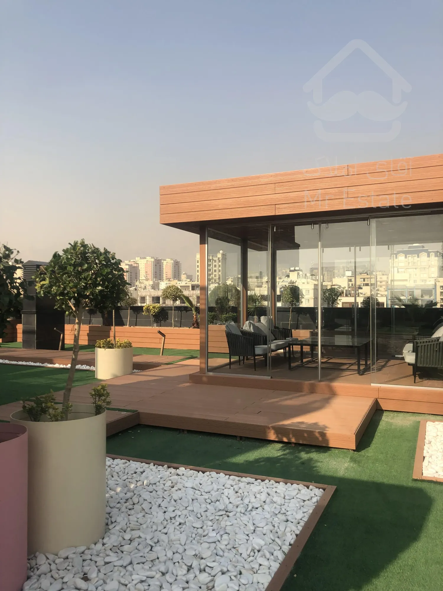 پیش فروش  اقساطی 100 متر 2خواب رونیکا پالاس سازنده حاج رحیم قربانی