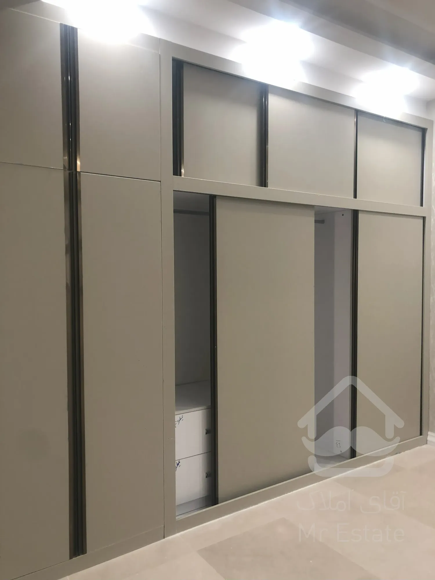 پیش فروش آپارتمان لاکچری 129 متری 2 خواب در دردشت