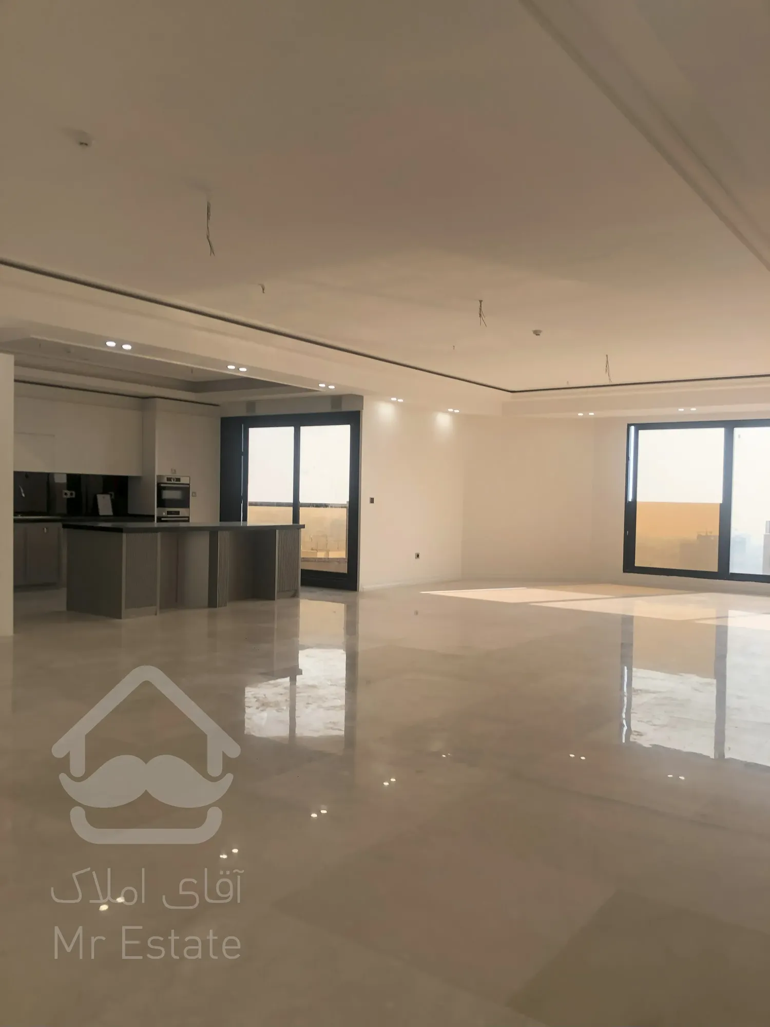 پیش فروش واحد  مسکونی 64 متری تک خواب/ با امکانات هتلینگ و مدرن