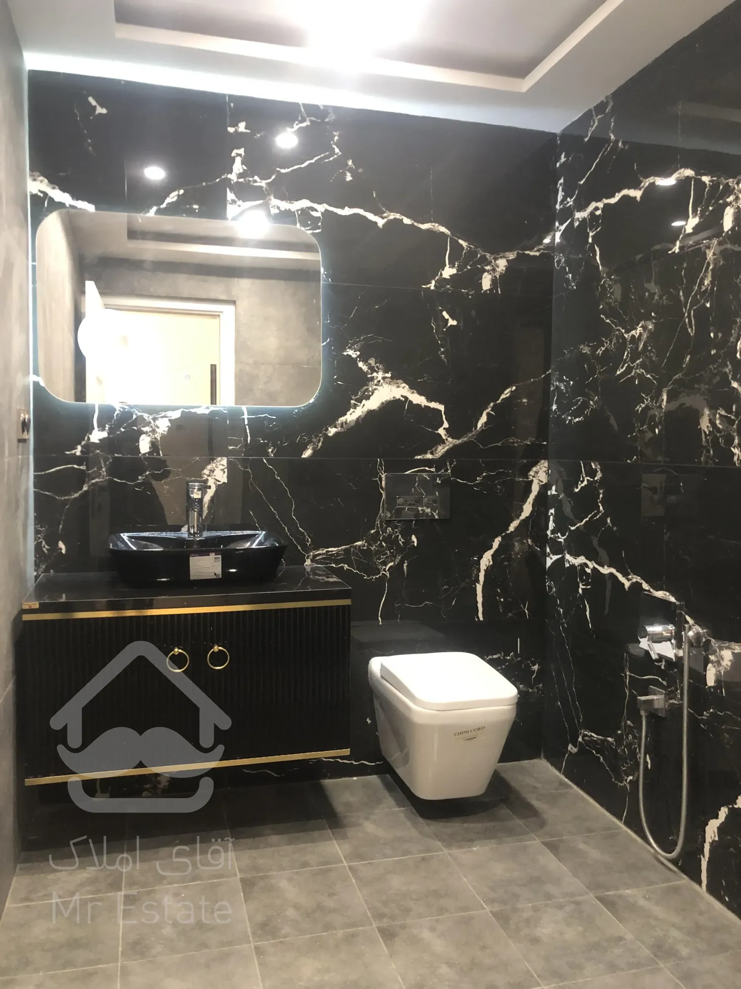 پیش خرید/  اقساطی 61 متر / 1 خوبه /  رونیکا پالاس پونک شمالی/ نیایش