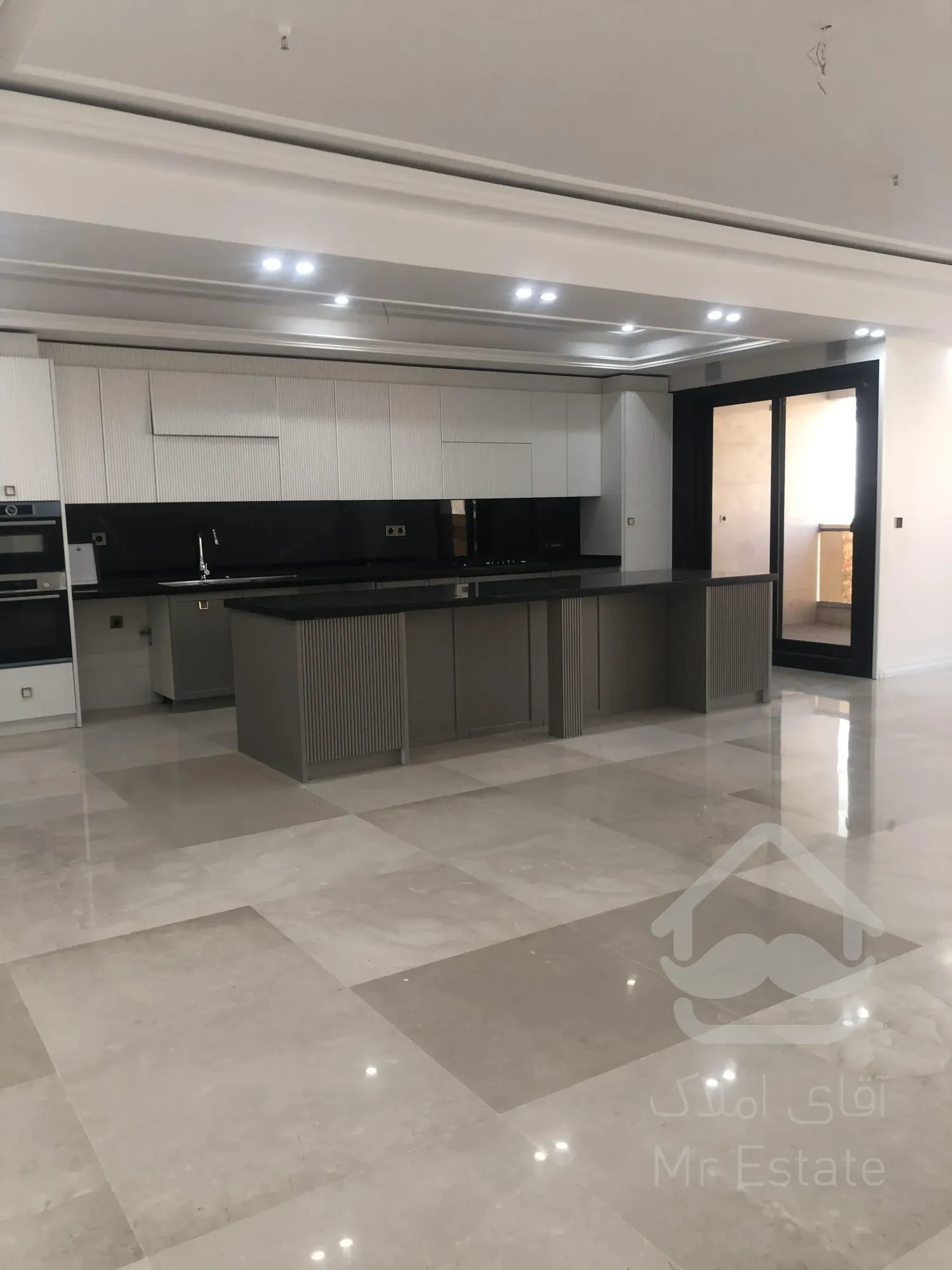 پیش فروش واحد 121 متری  / مسکونی دردشت با شرایط اقساط/