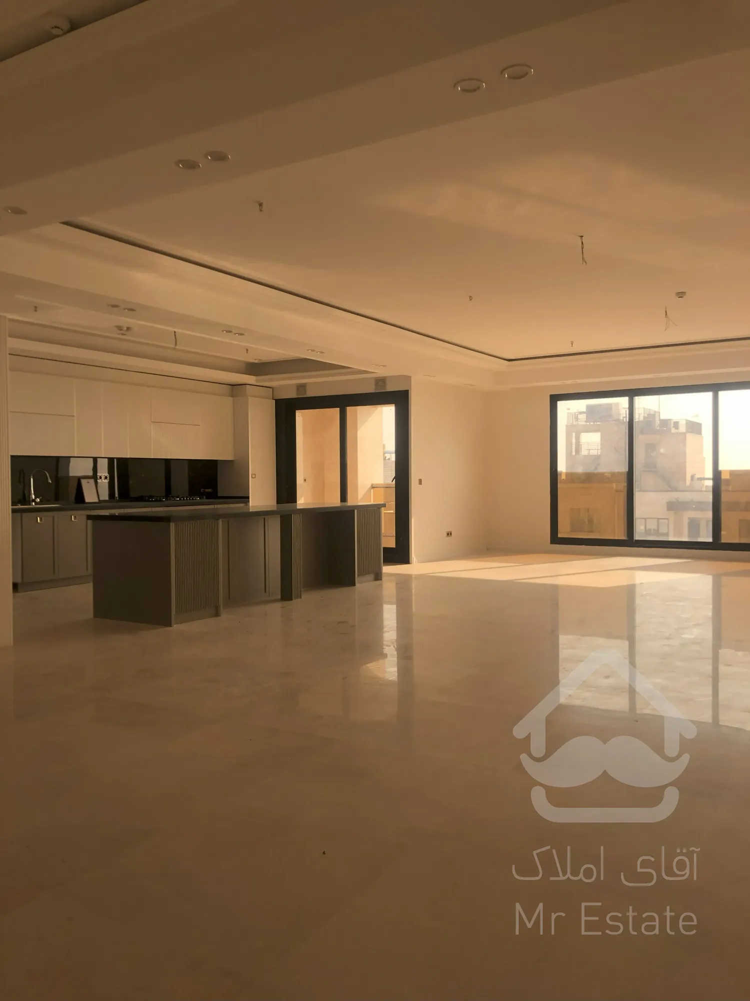 فروش اقساطی آپارتمان ۱۰۹ متری در منطقه ۲۲