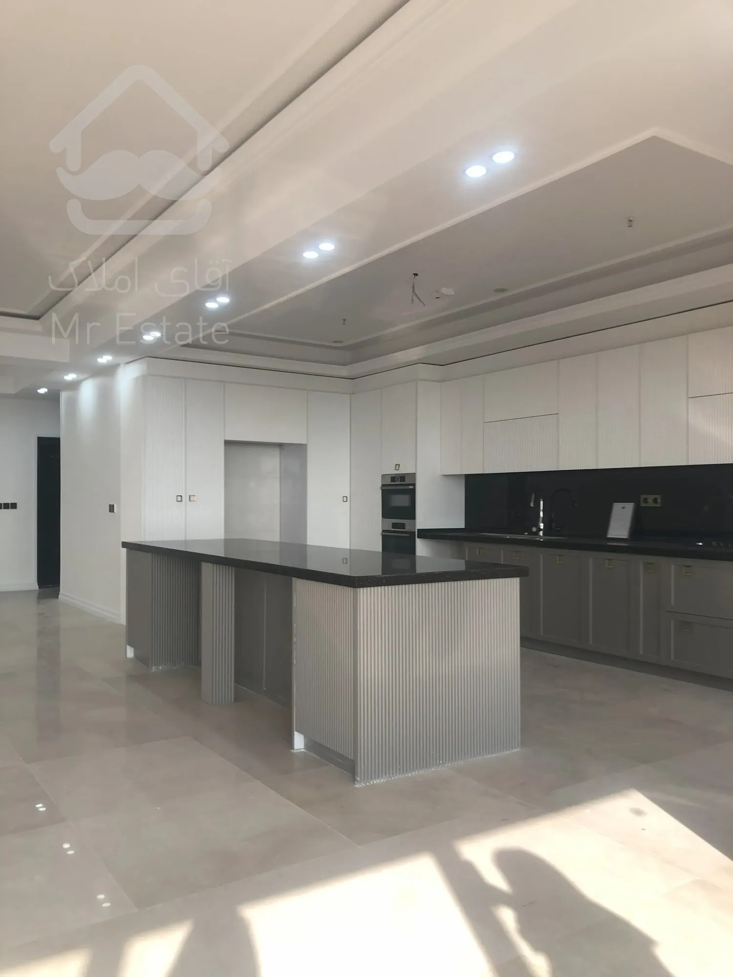 پیش فروش واحد 70 متری 2 خواب شیک در پونک