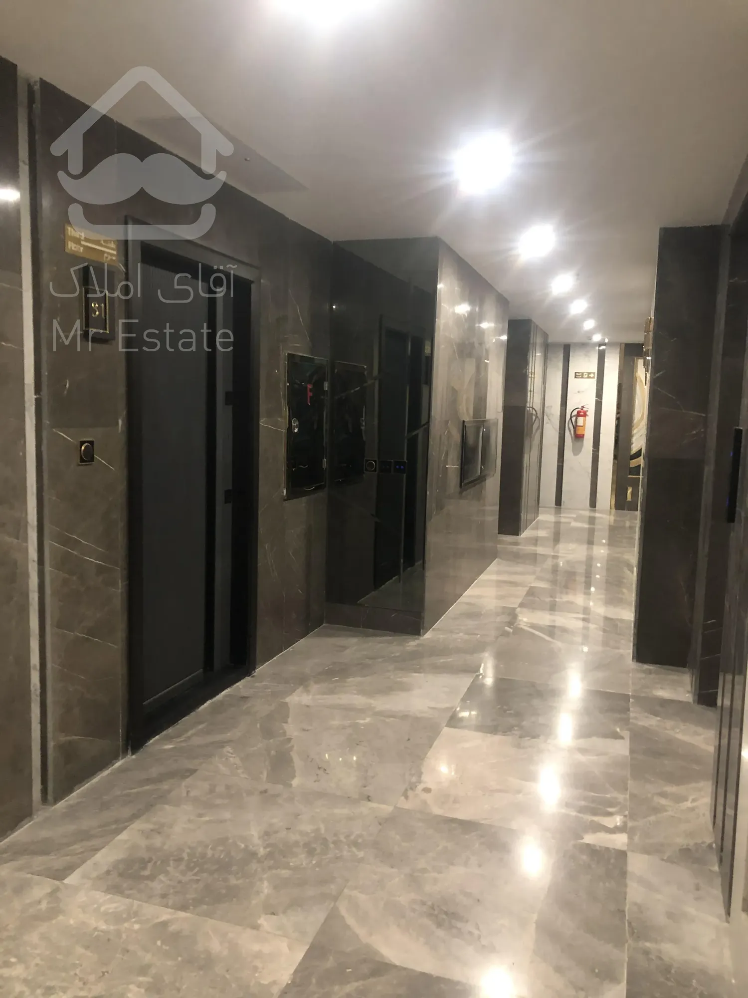 پیش فروش واحد235واقع در شهرک لاله