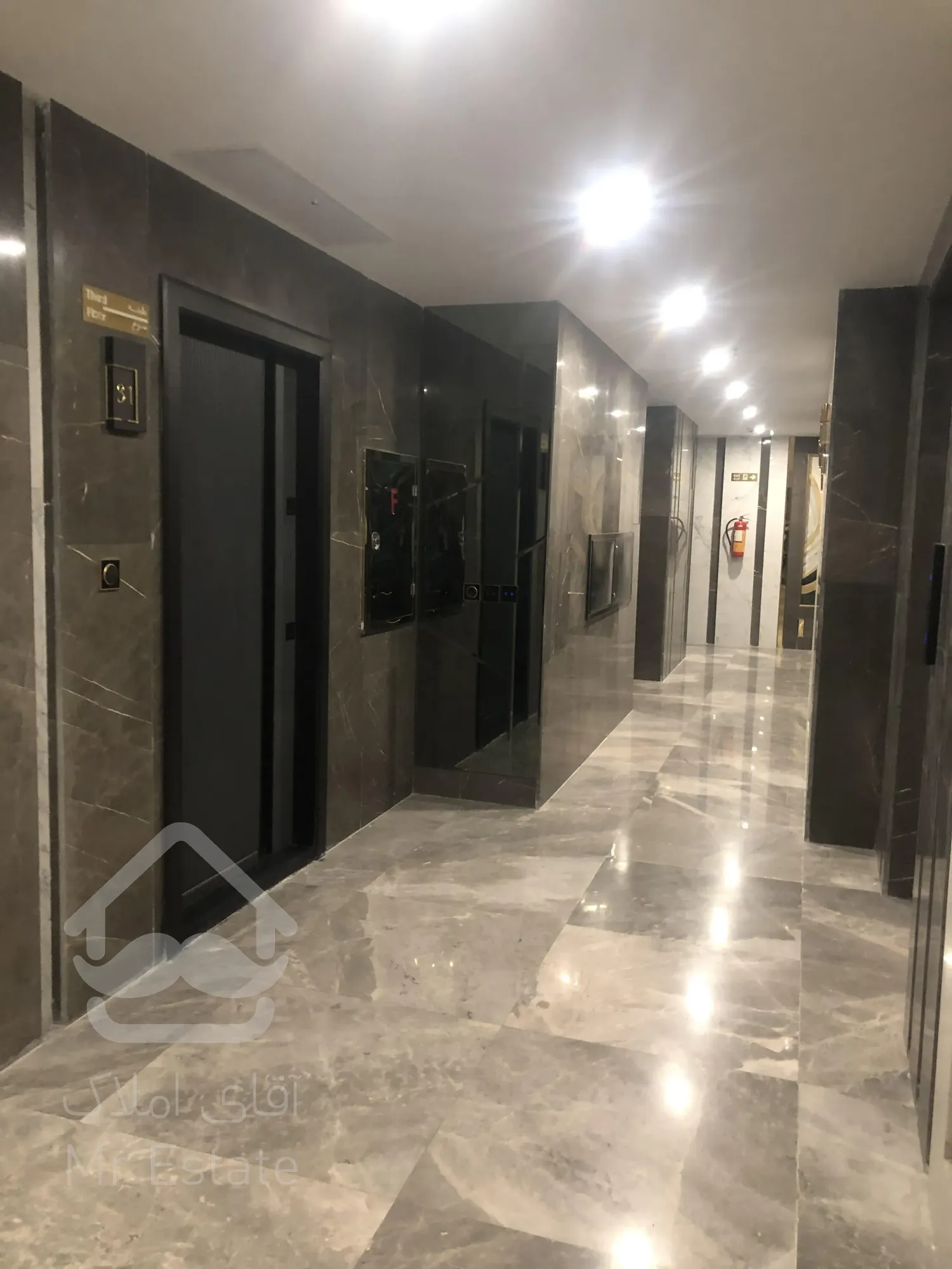 پیش فروش واحد 124 متری رونیکاپالاس دردشت