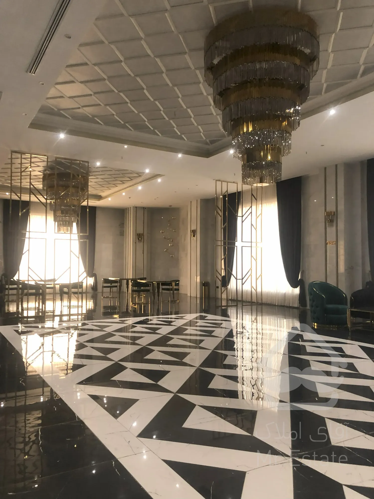 فروش واحد 79 متر پروژه لاکچری نیایش