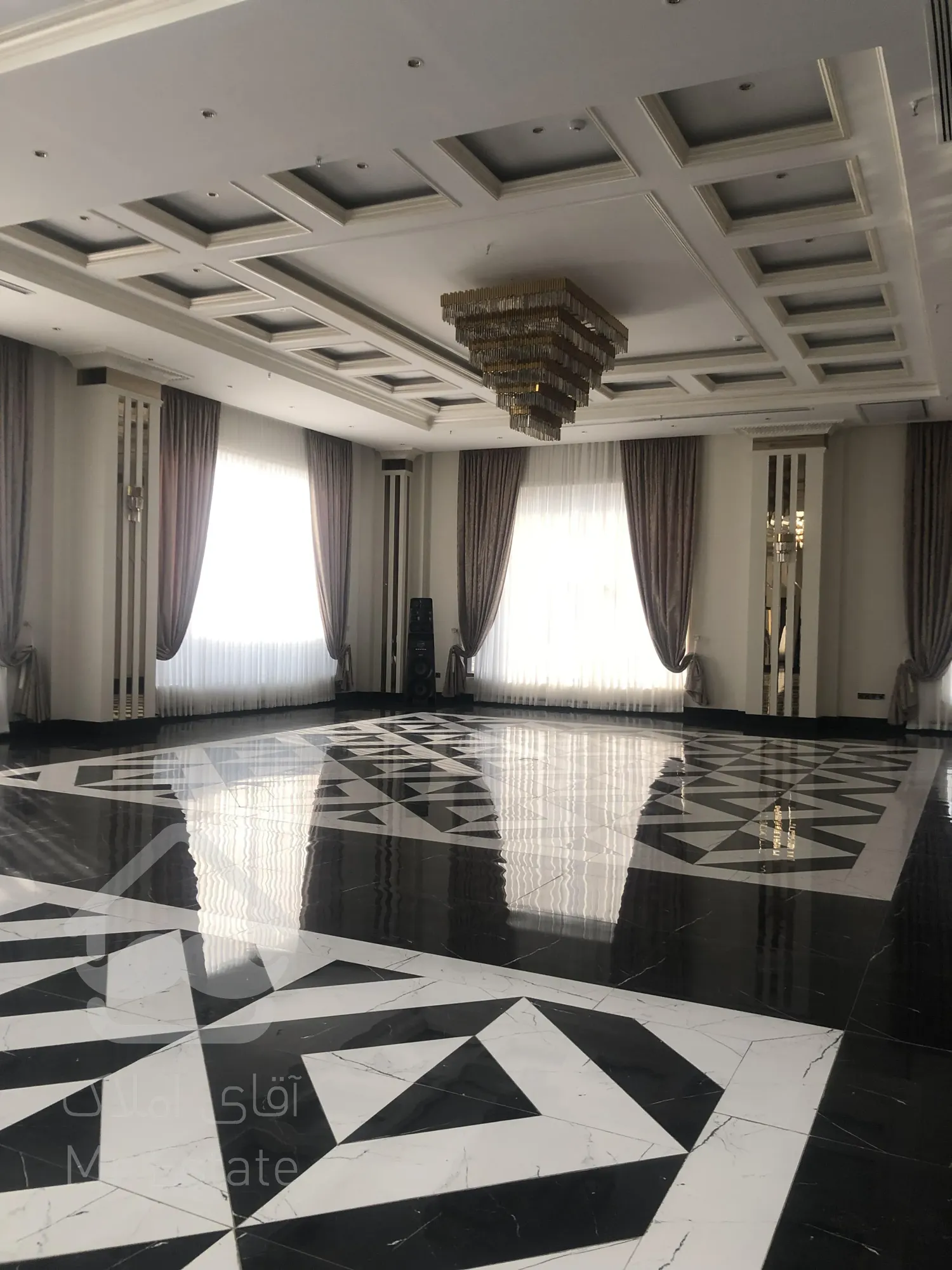 پیش فروش پروژه بی نظیر رونیکاپالاس دردشت