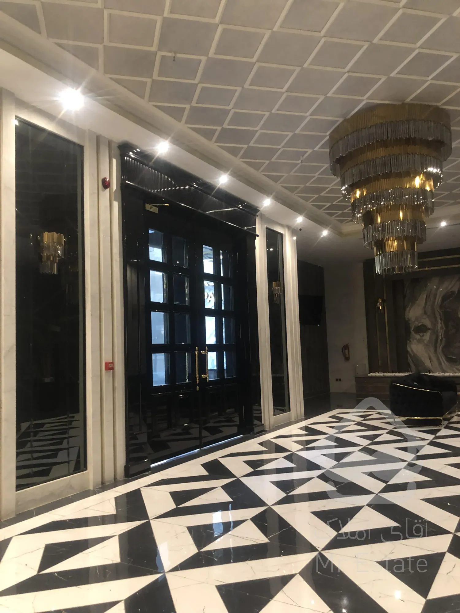 فروش آپارتمان 121 متری لوکس دو خواب در بلوار کوهک