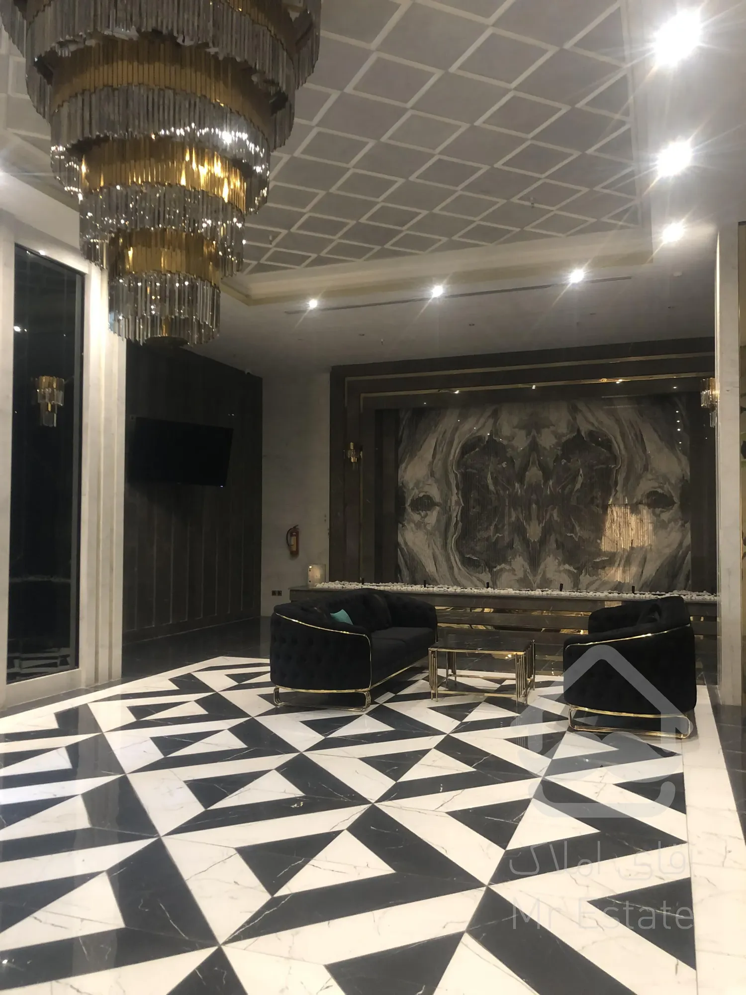 رونیکاپالاس آبشار/130متر سه خواب/تاپ لوکیشن