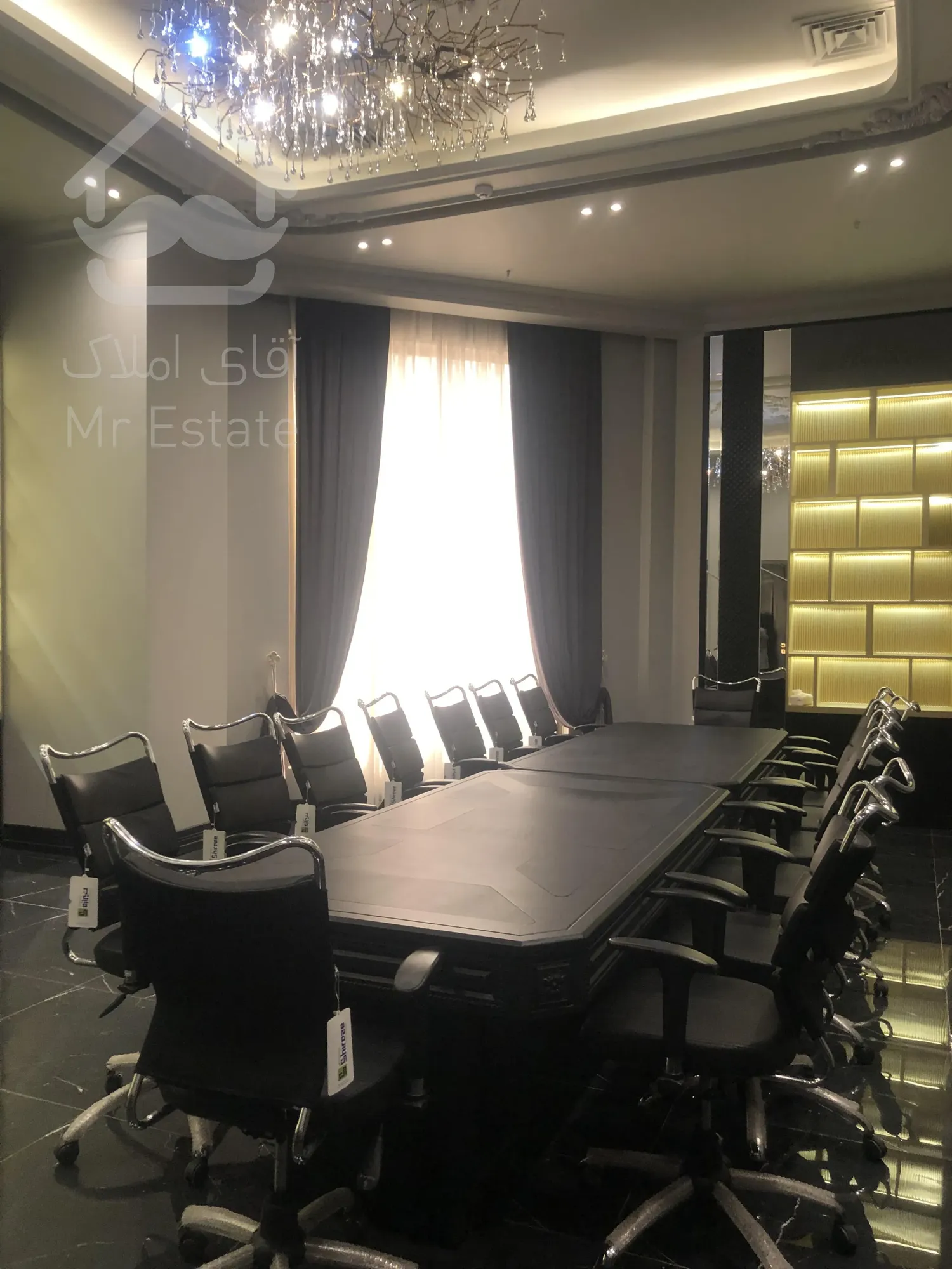 پیش خرید امن و مطمئن از سازنده.اقساط.واحد121متر.شرق.پارکینگ