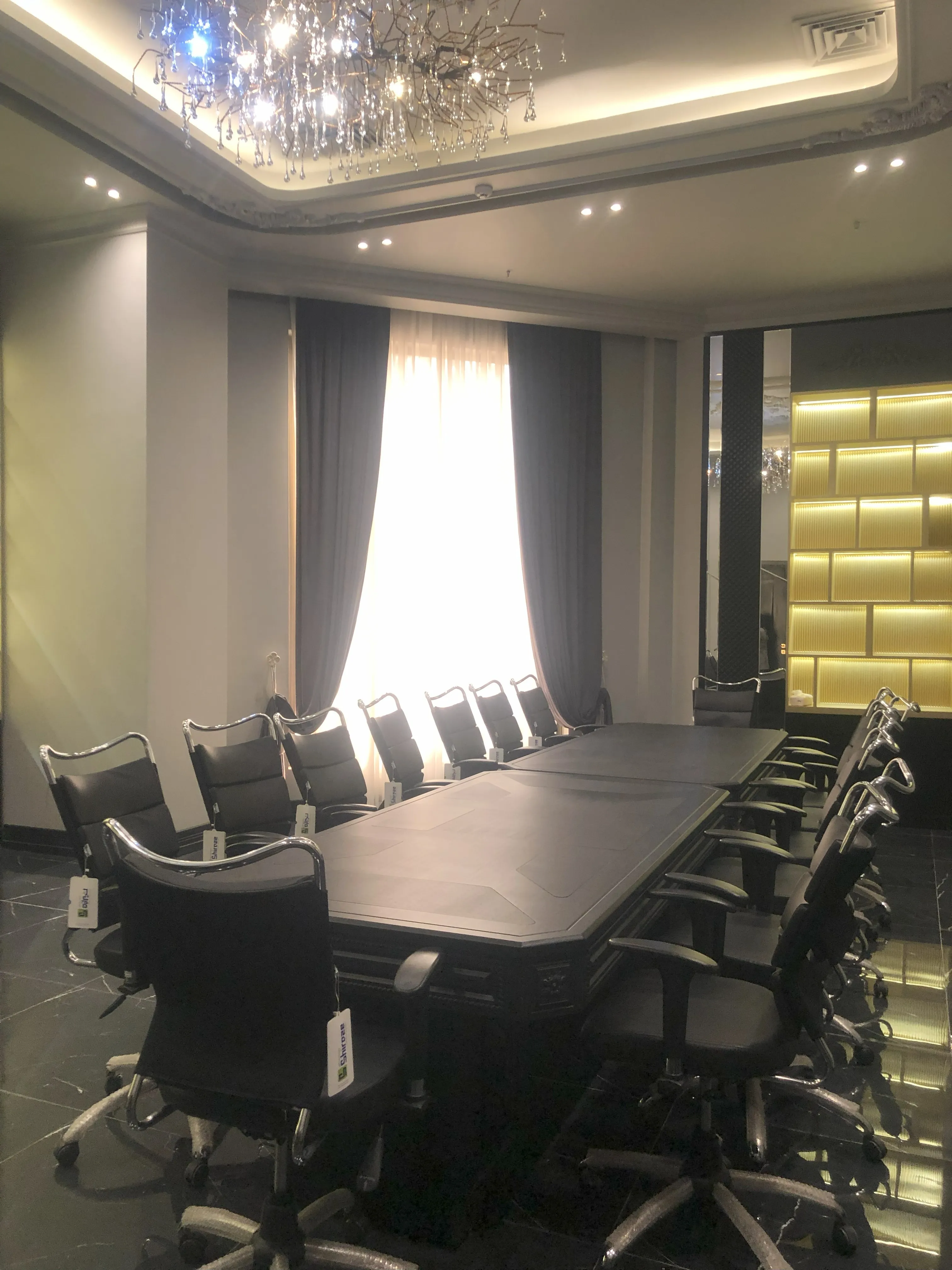 فروش واحد 82 متر لاکچری رونیکاپالاس نیایش