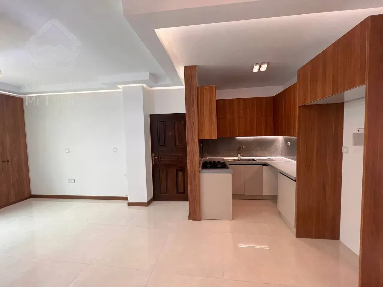 فروش آپارتمان ۶۸ متری ۲خوابه فول امکانات در شهران جنوبی