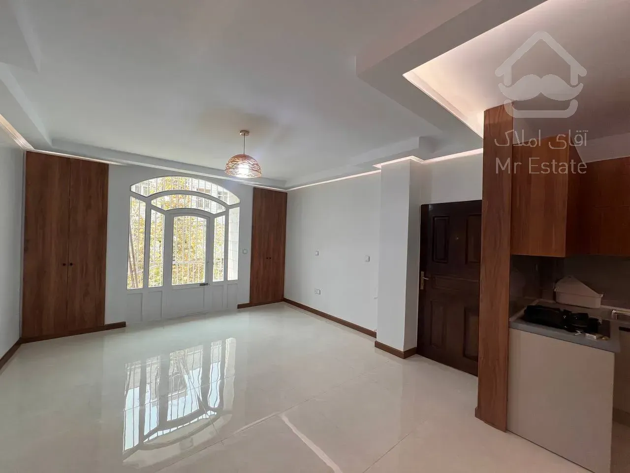 فروش آپارتمان ۶۲متری یک خوابه در سازمان برنامه جنوبی