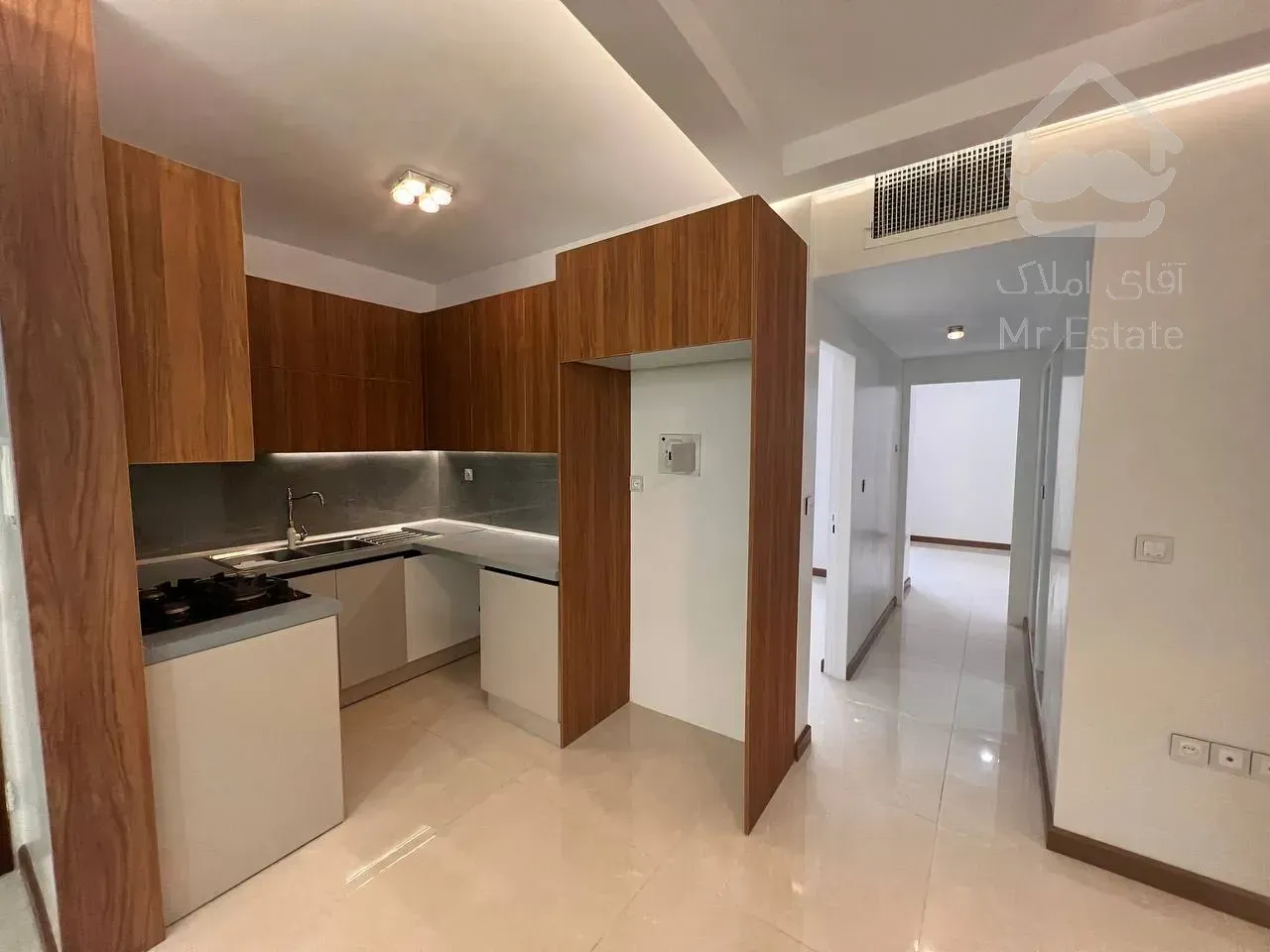 فروش آپارتمان ۶۲متری یک خوابه در سازمان برنامه جنوبی