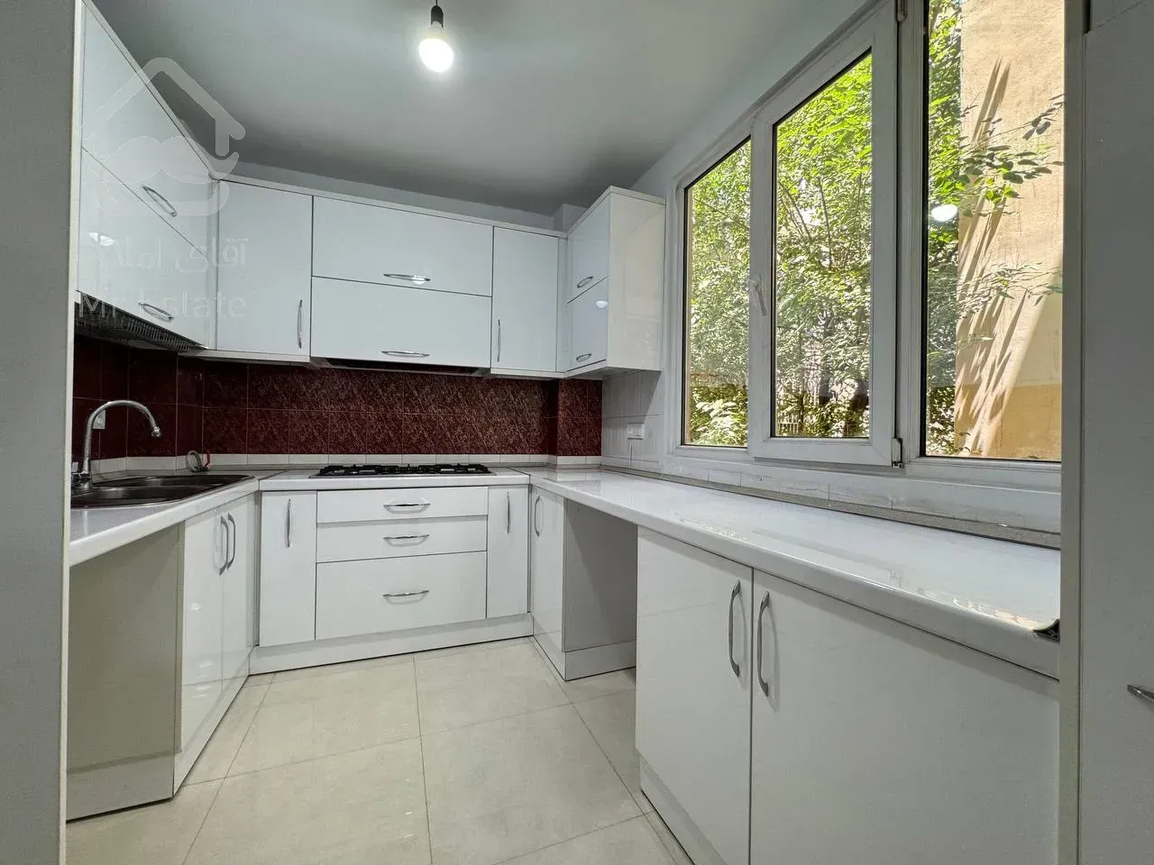 فروش آپارتمان ۷۰ متری ۲ خوابه فول امکانات فول دیزاین در سازمان برنامه