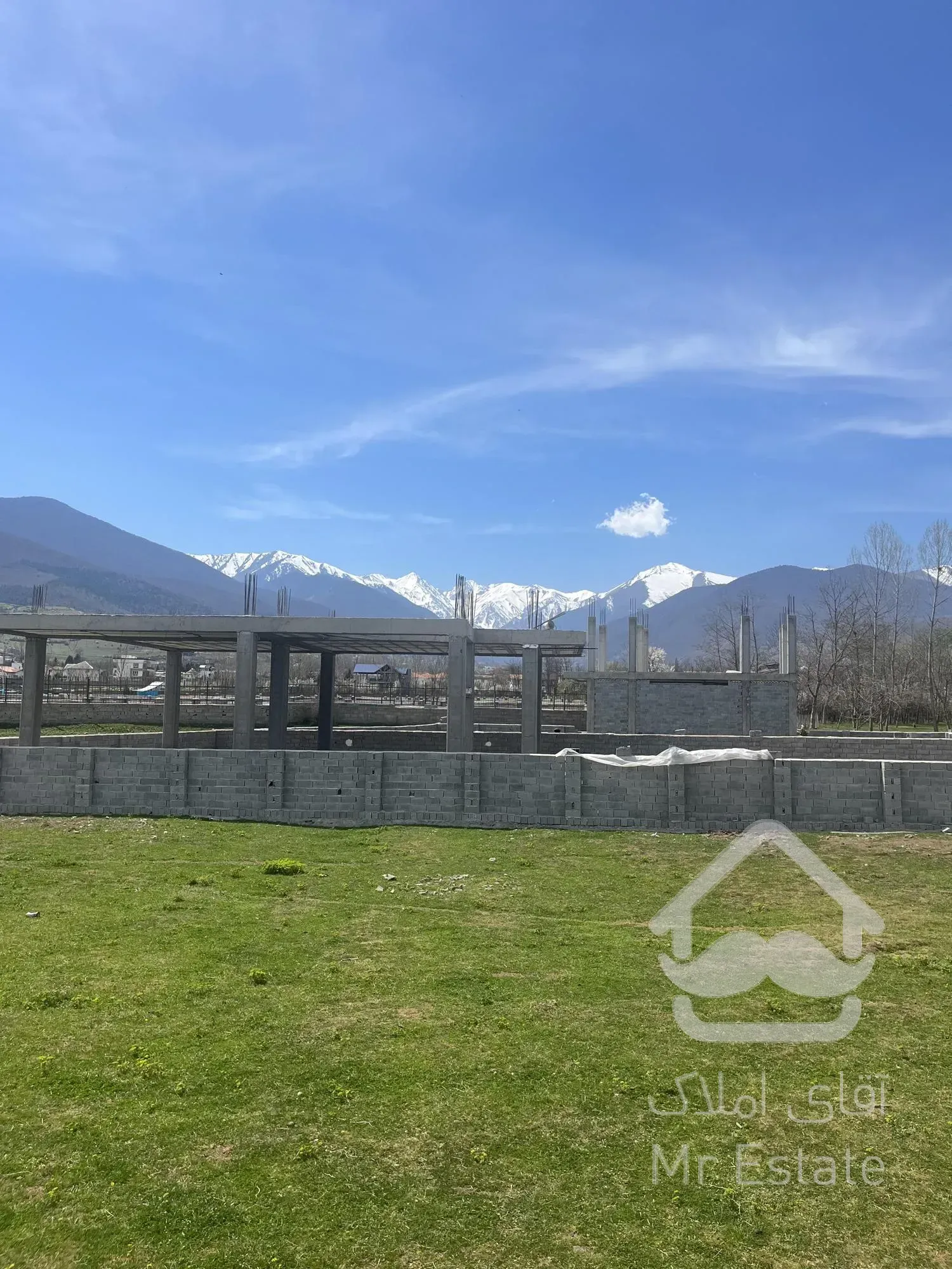 زمین کلاردشت ۴۰۴متری