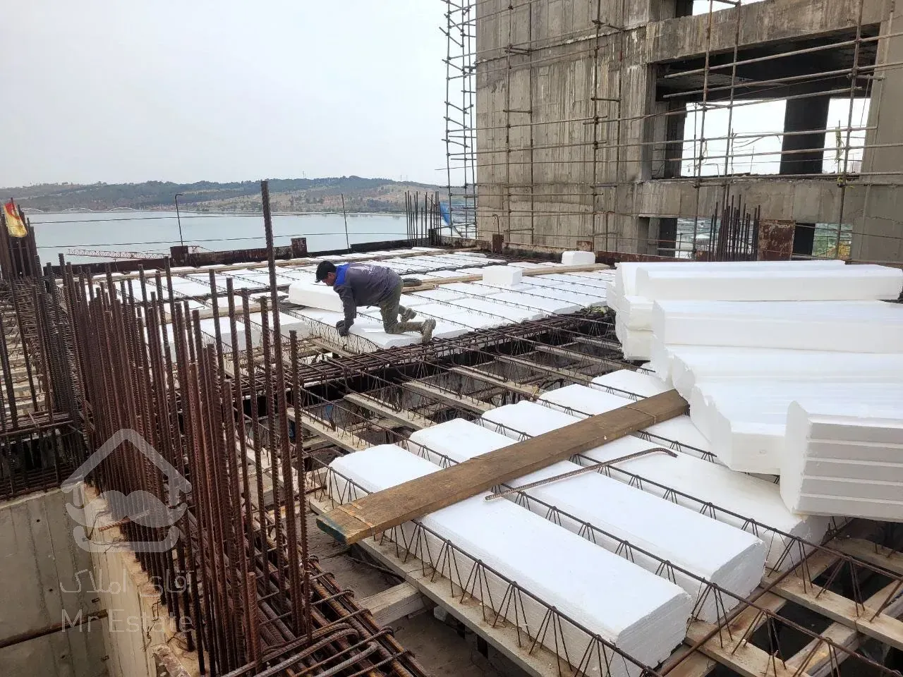 ۱۰ متر تجاری شهرطلا فاز یک / طلا و جواهر