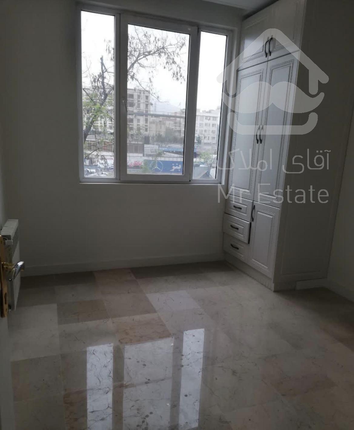 ۶۵ متر ۱۰ ساله / رو به پارک / مرزداران