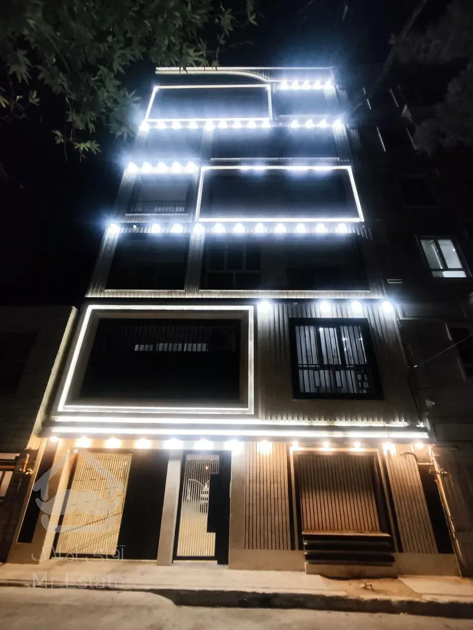 فروش آپارتمان 200متری