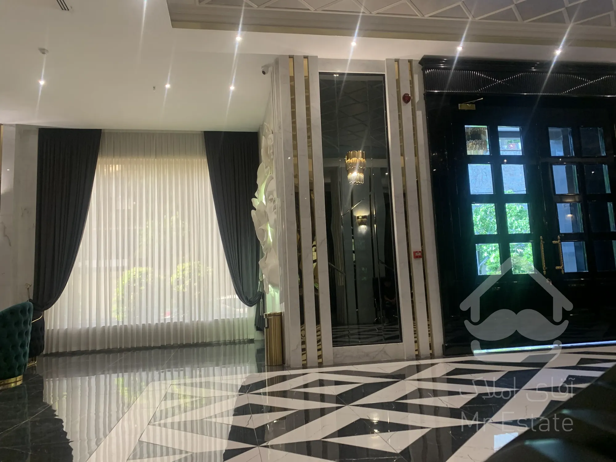 پیش خرید واحدی لوکس در شهرک لاله