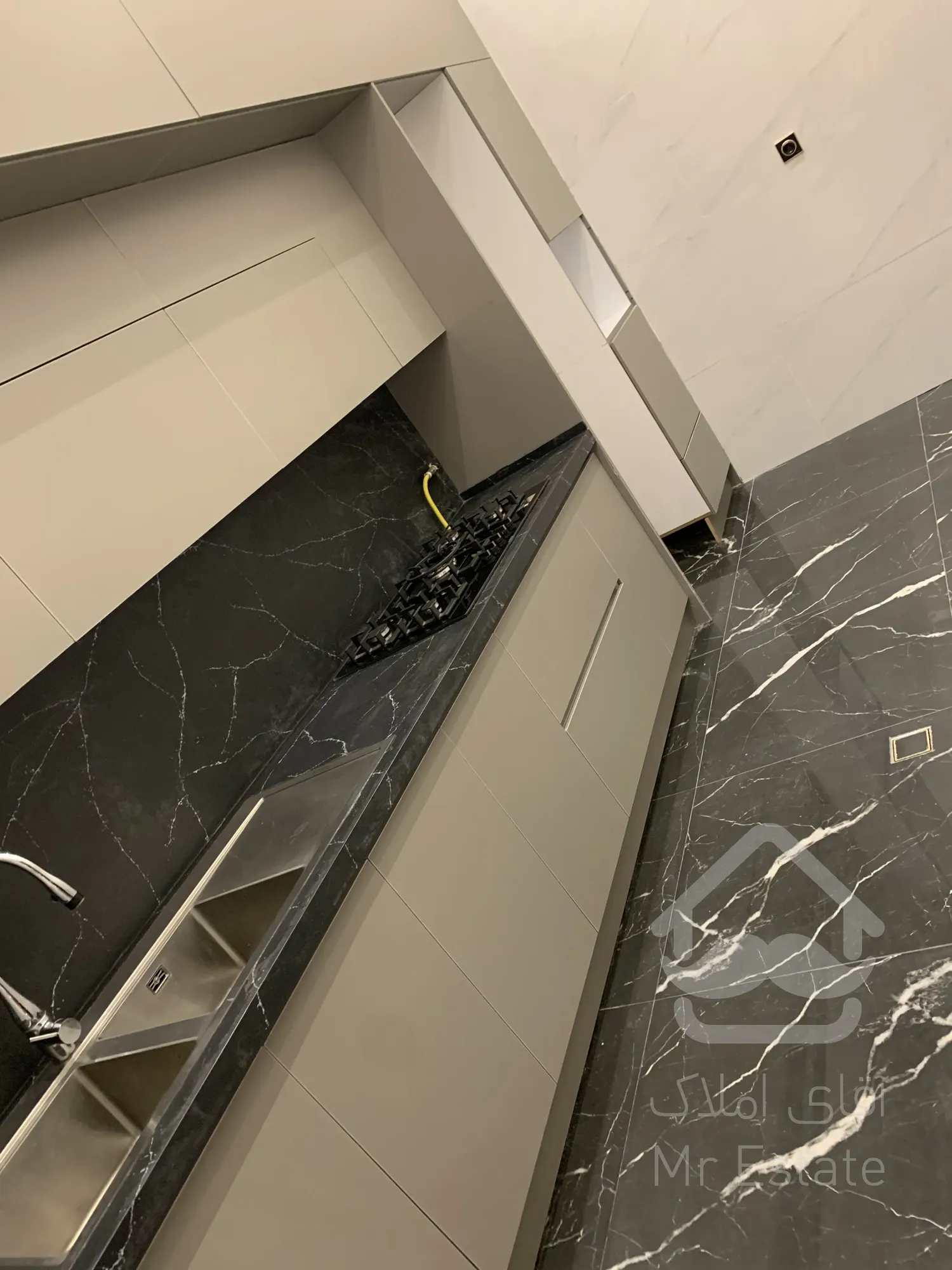 پیش فروش واحد لاکچری 122 متری دو خواب در رونیکا پالاس دردشت