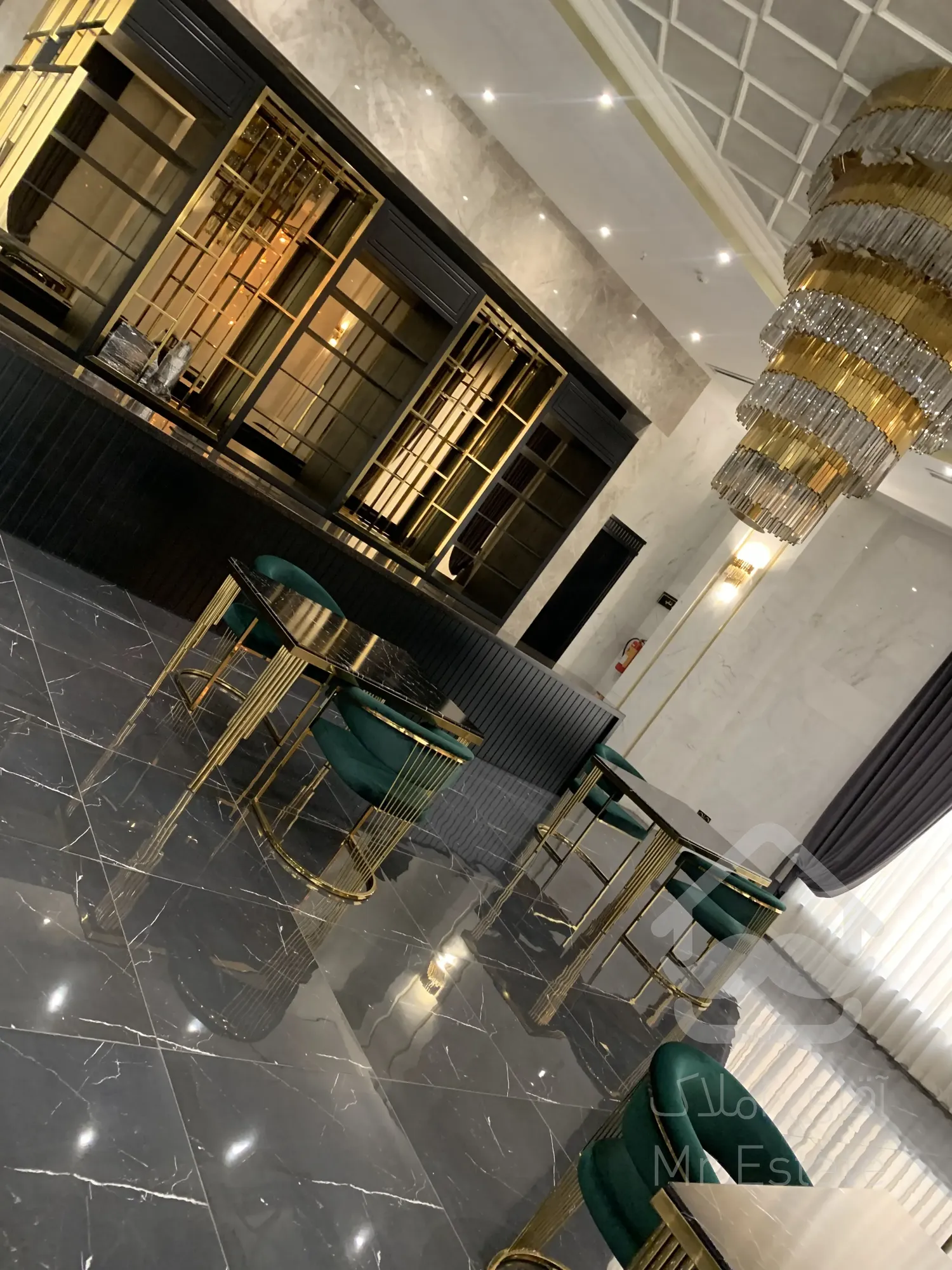 پیش فروش واحد 123 متری در رونیکا پالاس دردشت منطقه 8