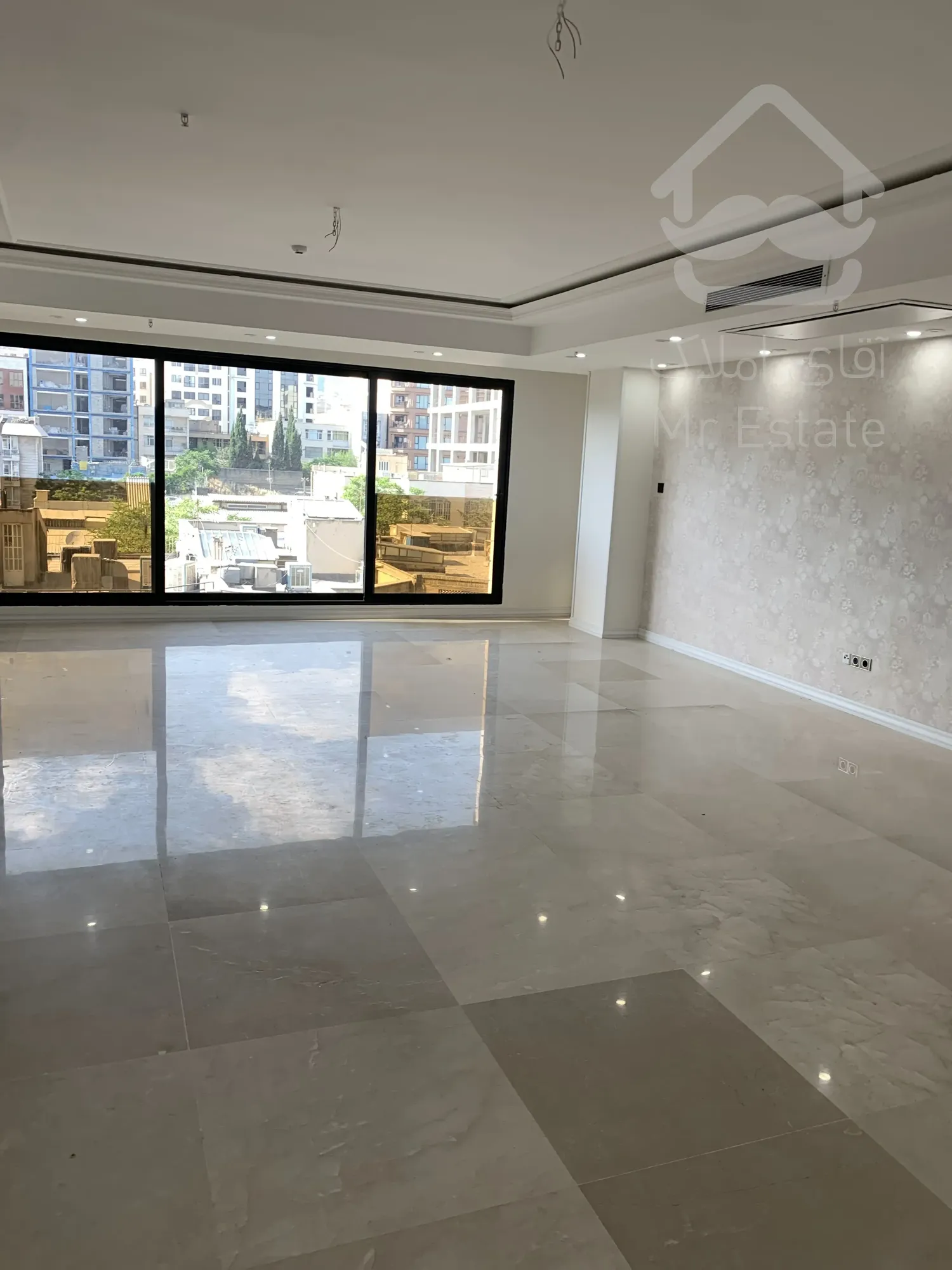 پیش فروش واحد 129 متری دو خواب در رونیکا پالاس دردشت