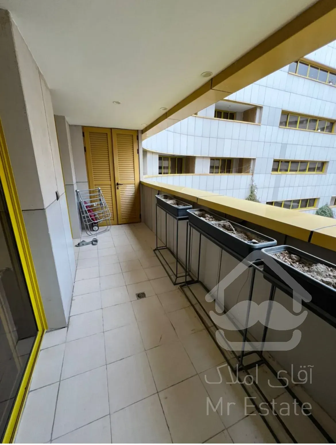 آپارتمان ۵۹متری یک خواب نزدیک حرم امام رضا(ع)