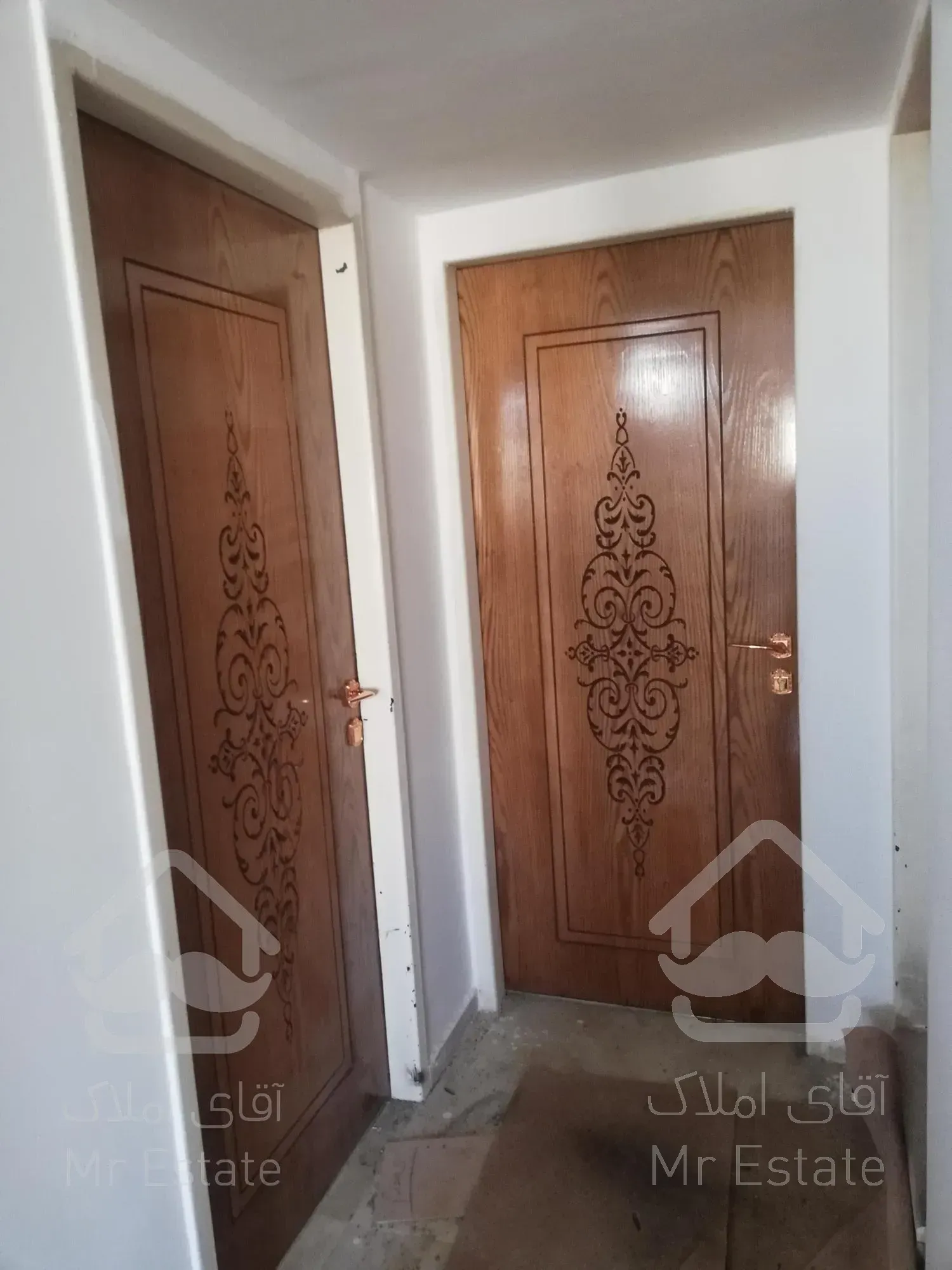 آپارتمان فول، 6 واحد مستقل