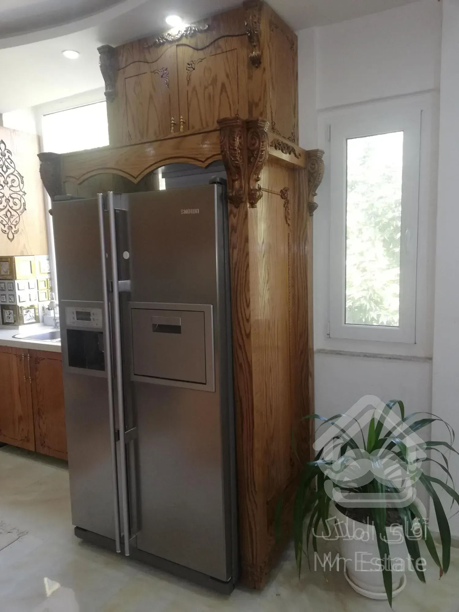 آپارتمان فول، 6 واحد مستقل