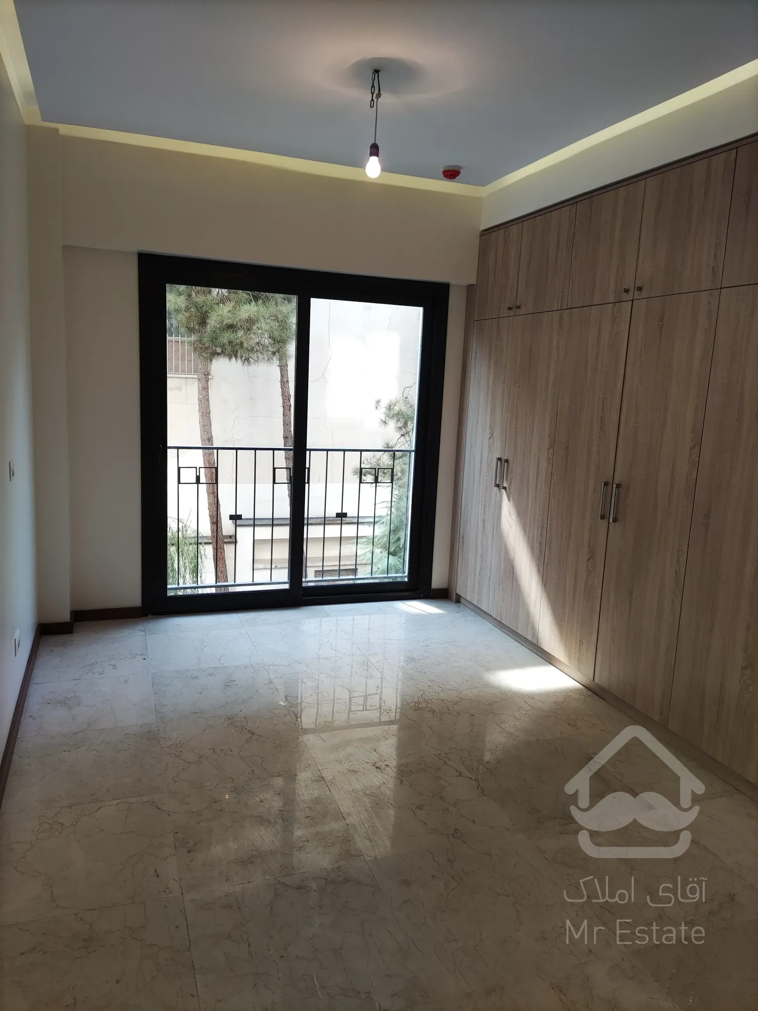 اجاره 110 متری دیباجی جنوبی