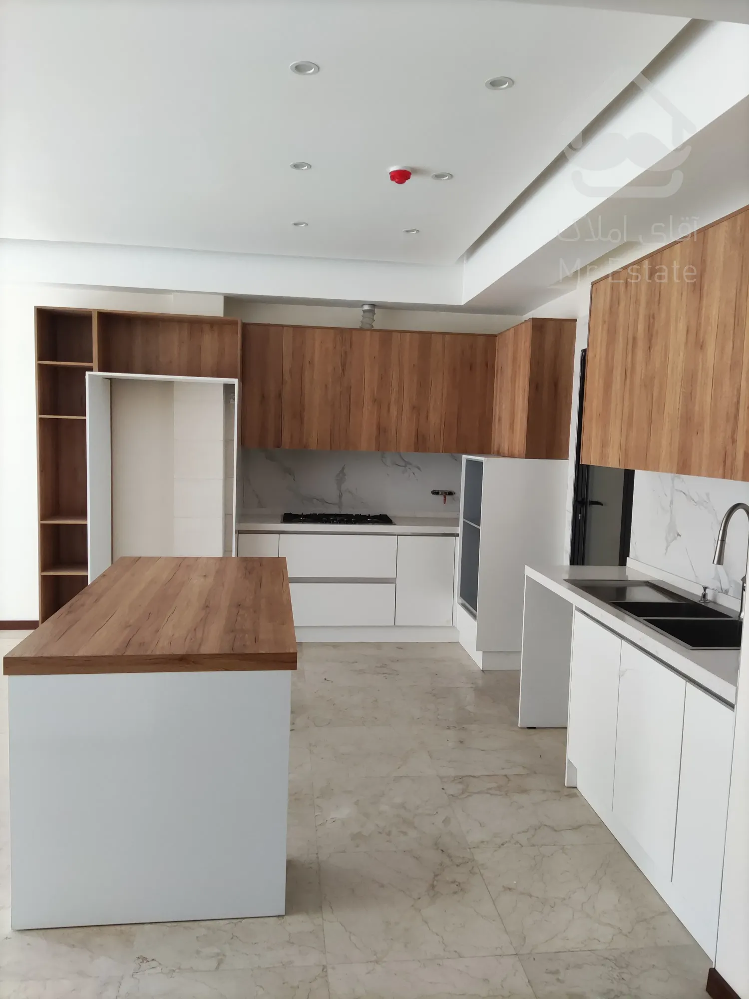 فروش 110 متری ساقدوش