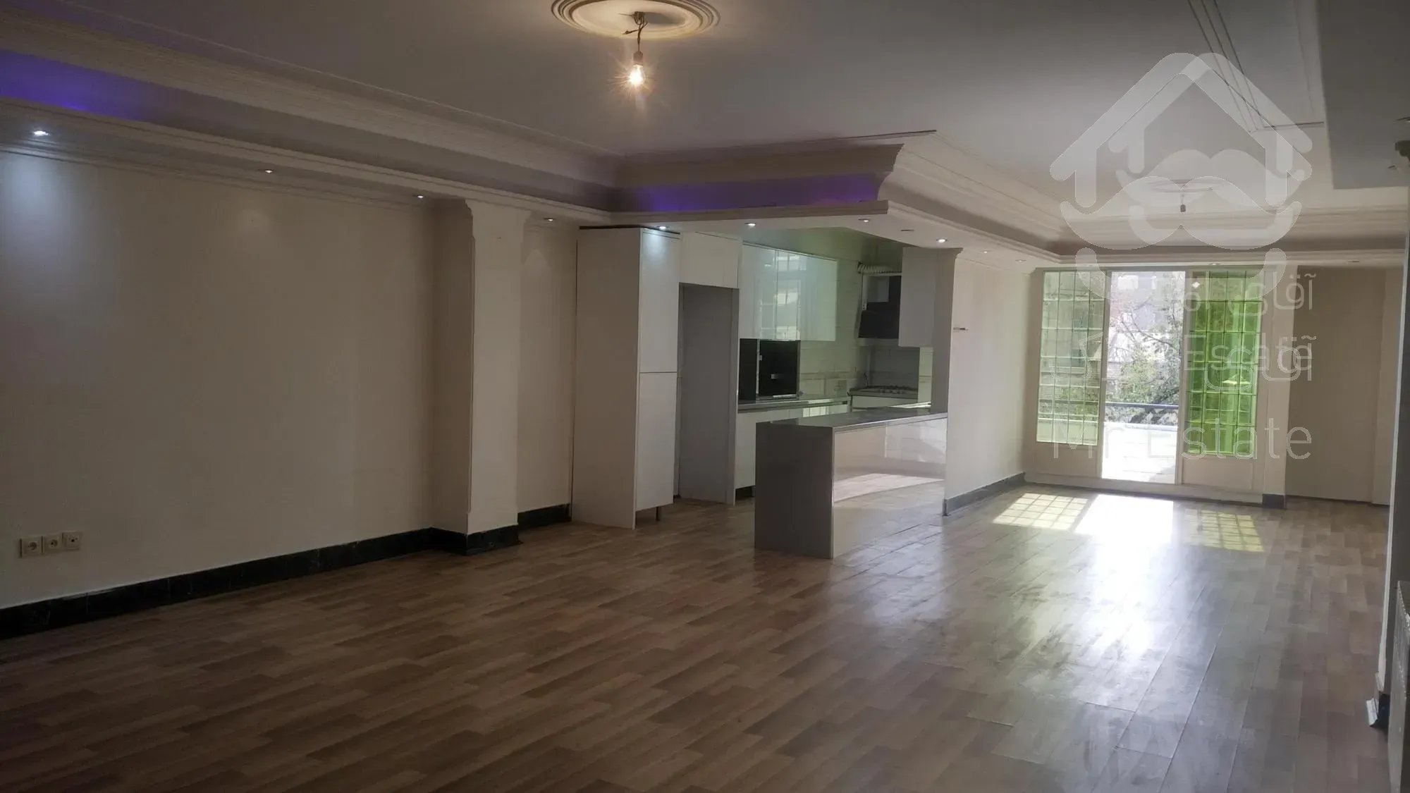 ۱۵۰متر  ((فایل شخصی))  فول امکانات  بلوار اباذر