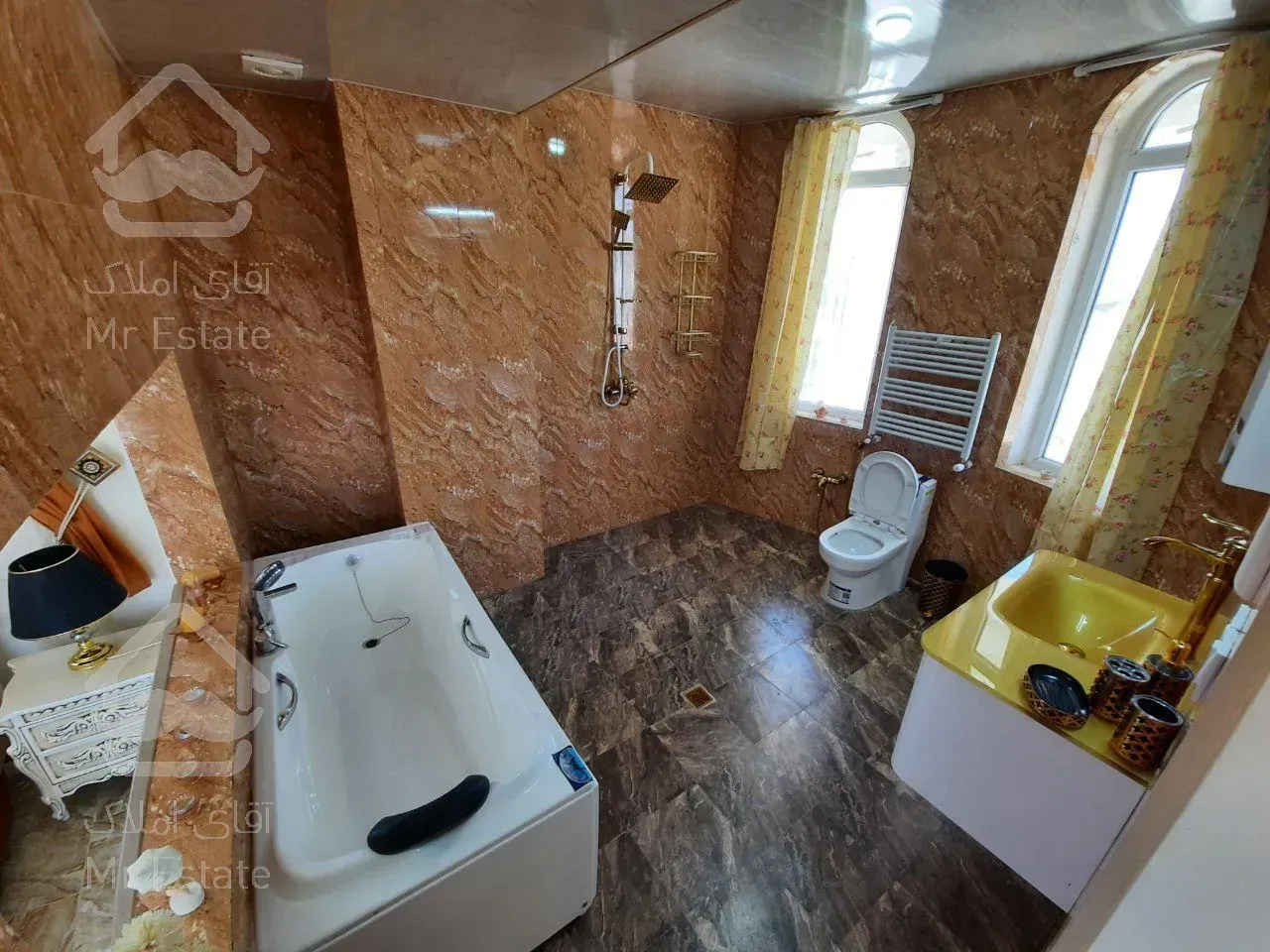 فروش،عمارت،۴۵۰متر،شهرک زعفرانیه