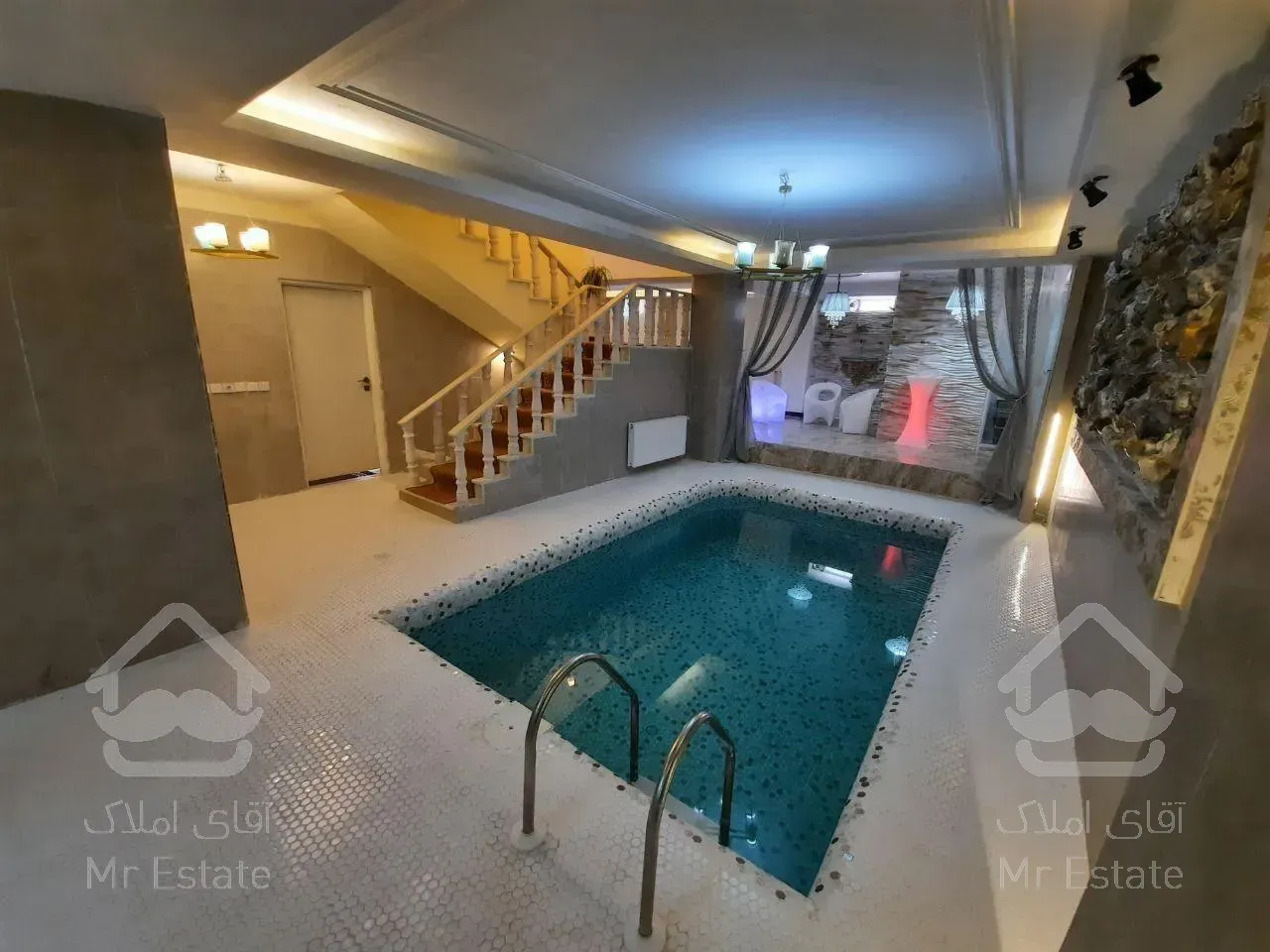 عمارت مدرن کلاسیک،۴۵۰متر،فول فرنیش،زعفرانیه