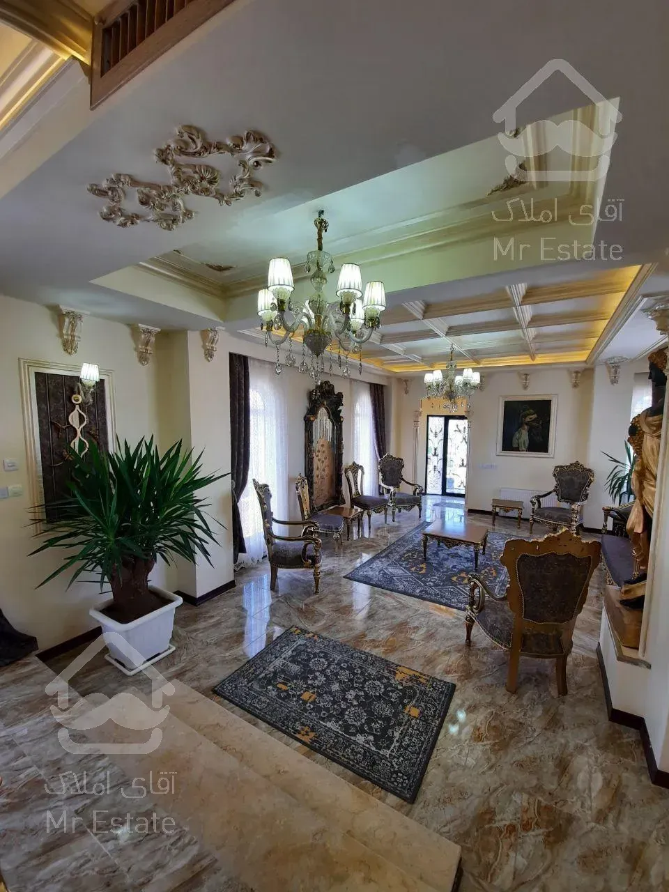 عمارت مدرن کلاسیک،۴۵۰متر،فول فرنیش،زعفرانیه