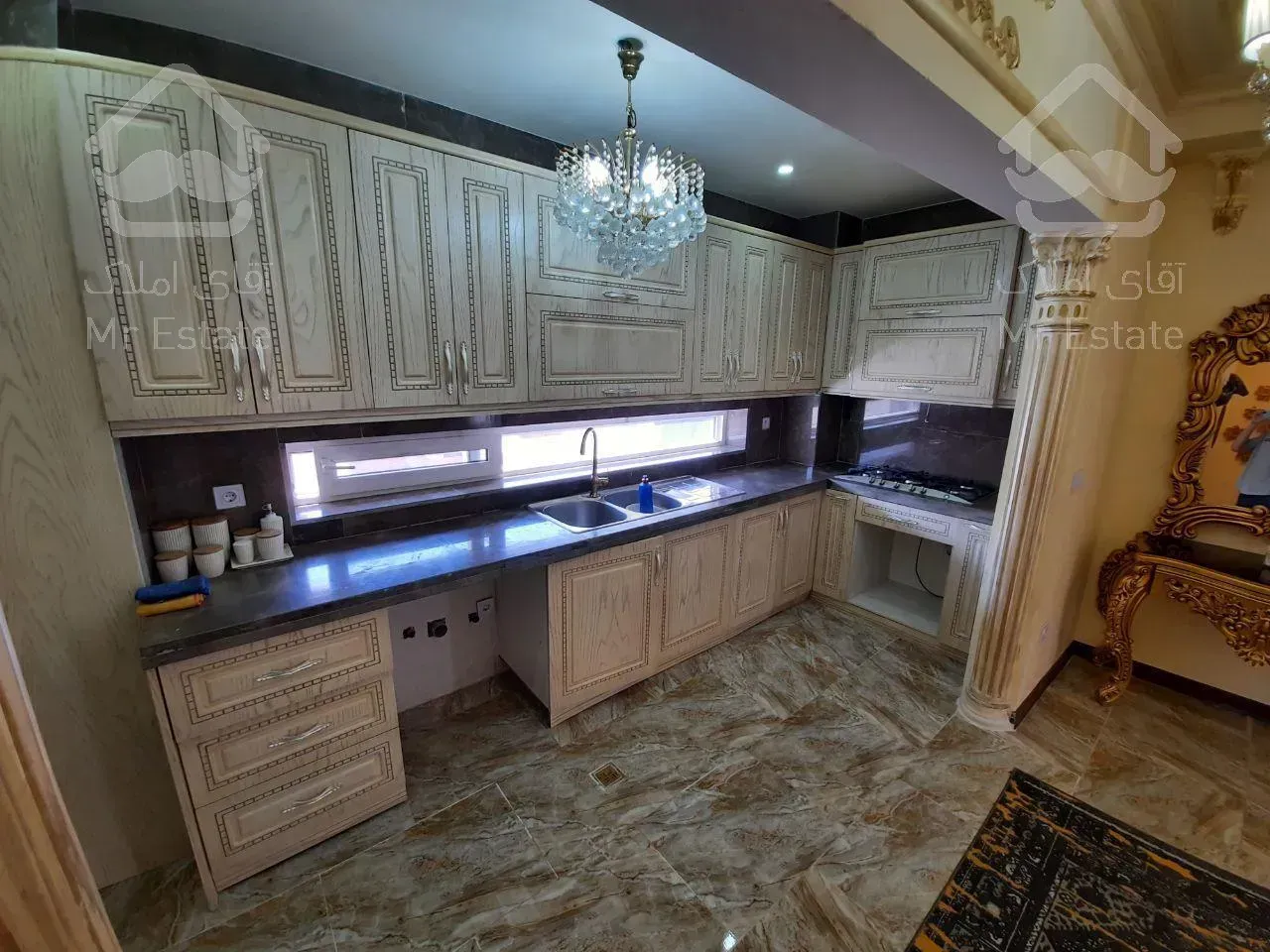 ویلای مدرن کلاسیک فول فرنیش ۴۵۰متر،زعفرانیه