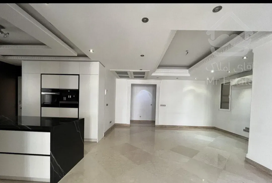 اجاره 182 متر در آجودانیه