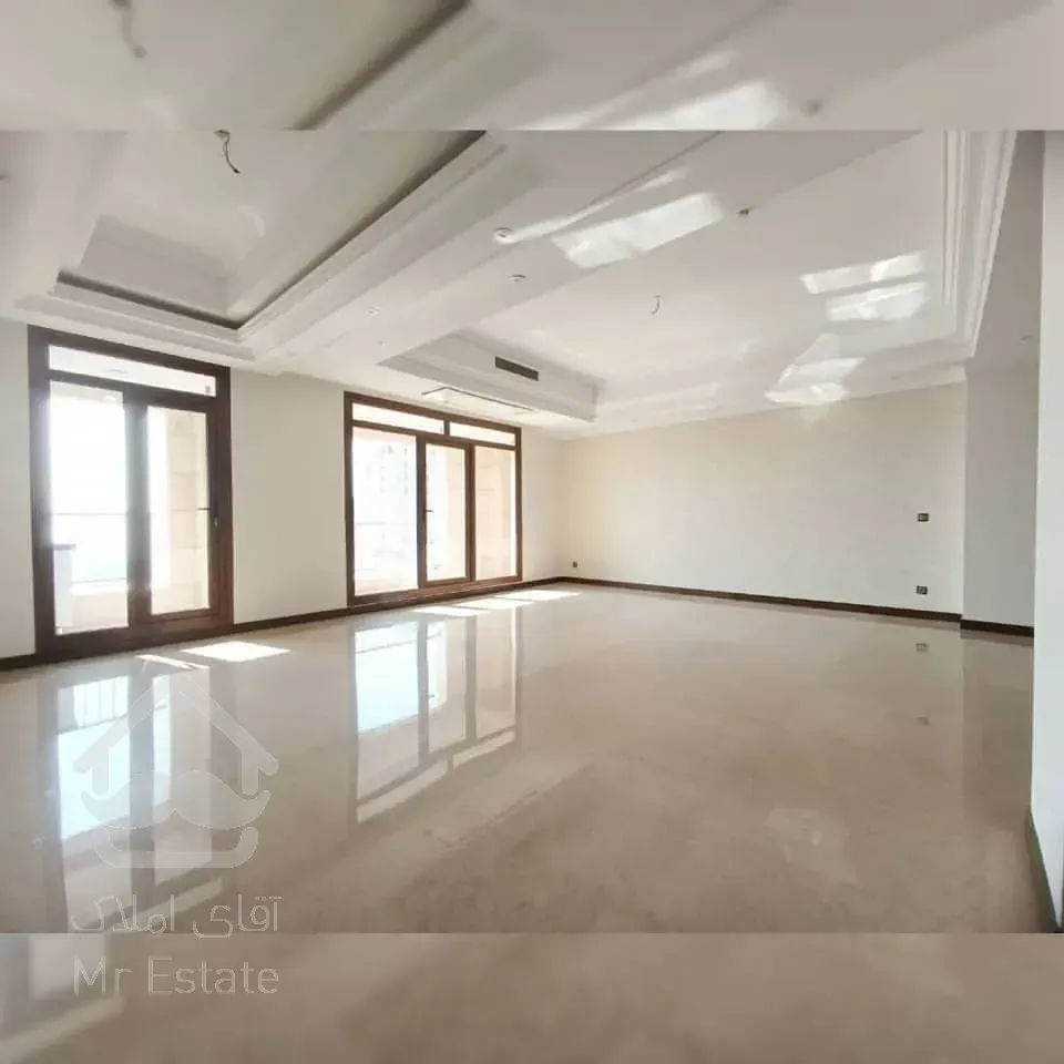 اجاره 220 متری دیباجی جنوبی