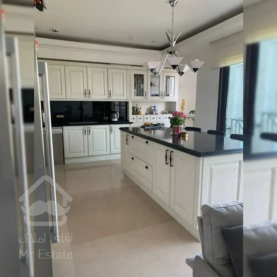 فروش 270 متری دروس