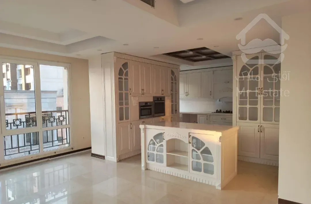 فروش 87 متری نیاوران