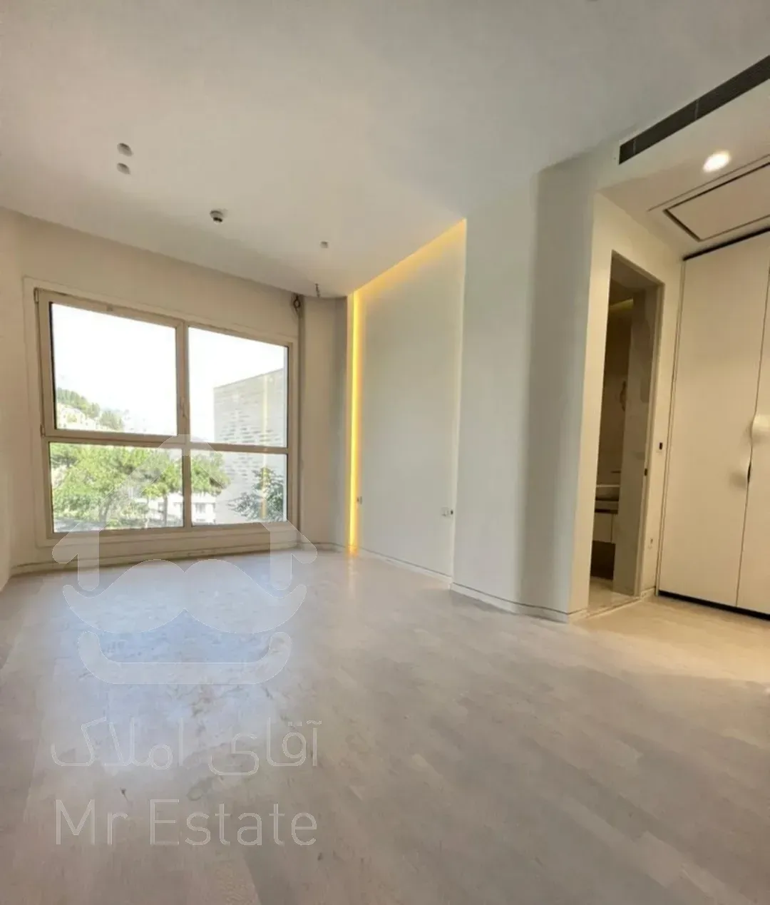 فروش 100 متری قلهک