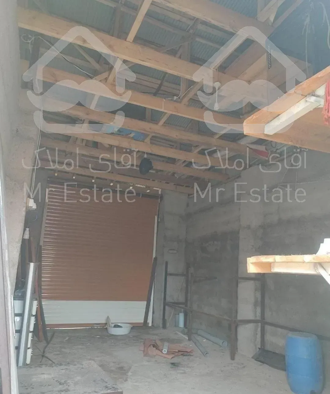 زمین و انبار ۱۲۵ متری