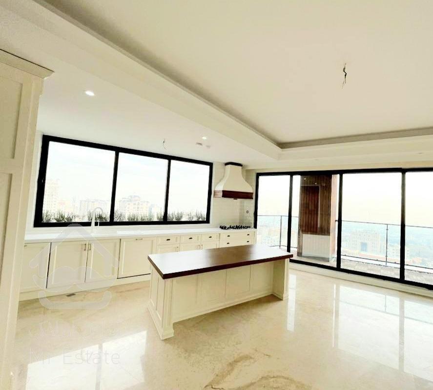 آپارتمان ۹۵ متری ۲ خواب کلید نخورده