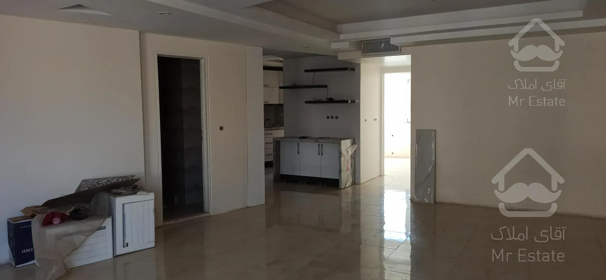 فروش ۱۶۴ متر سه خواب مفتح جنوبی فول امکانات