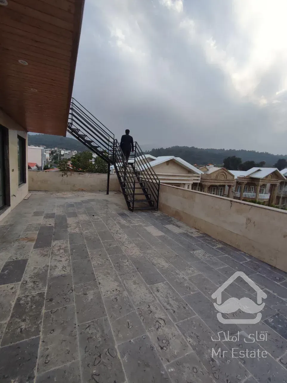 ویلا فورکس منطقه لوکس ایرکا