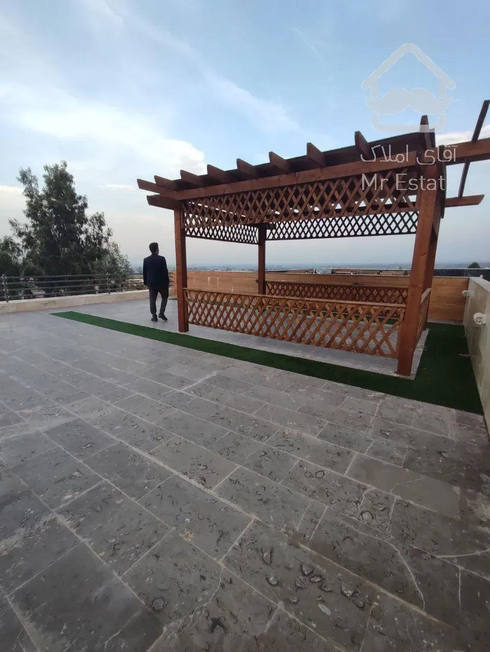 ویلا فورکس منطقه لوکس ایرکا