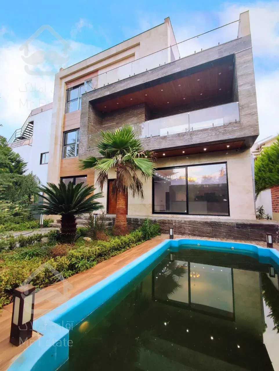 ویلا فورکس منطقه لوکس ایرکا